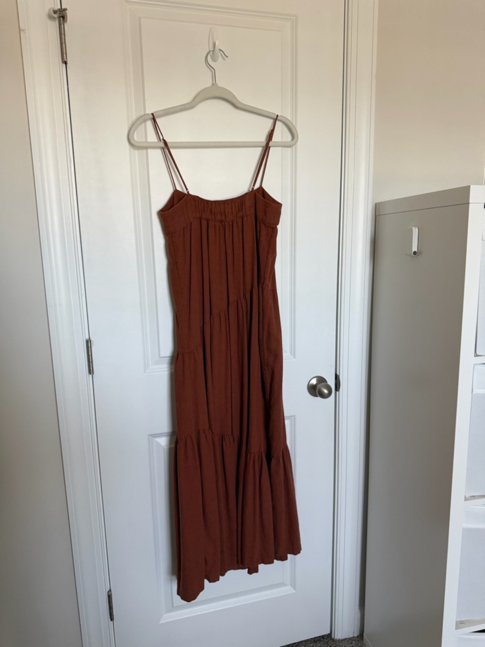 Abercrombie & Fitch Rust Asymmetrical Tiered Linen Maxi Dress - Picture 7 of 8